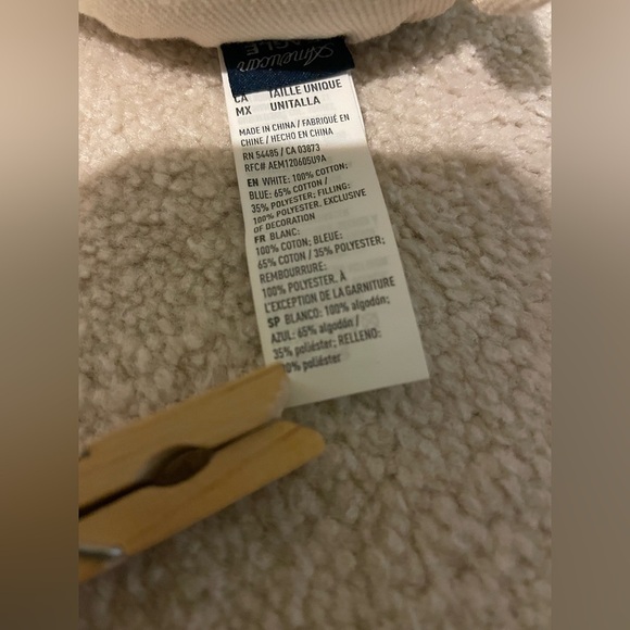 American Eagle “SNOOPY” limited edition plush NWT - Picture 7 of 8